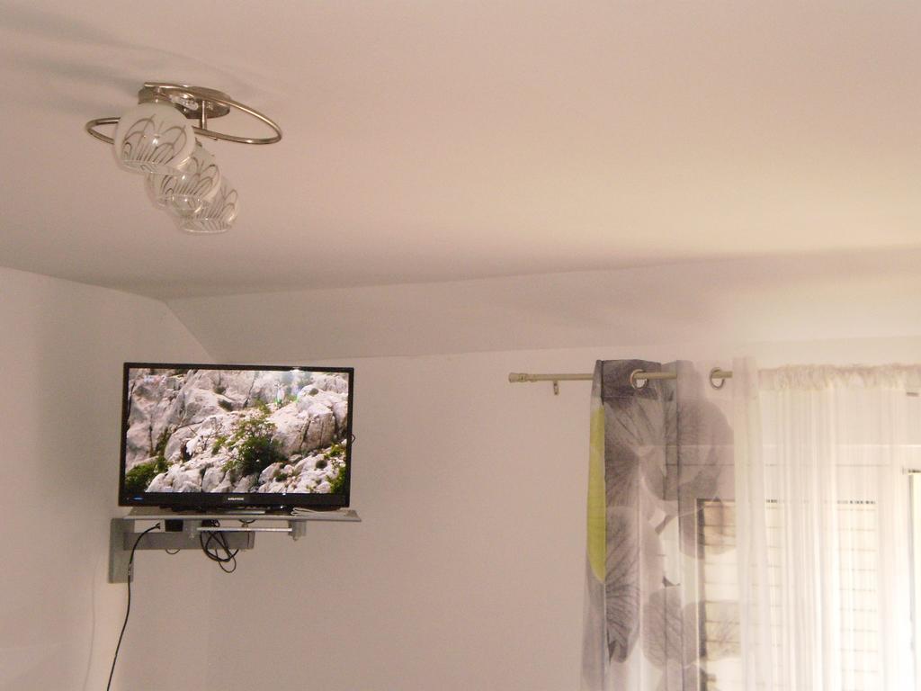 Apartments Vala Рогозниця Екстер'єр фото